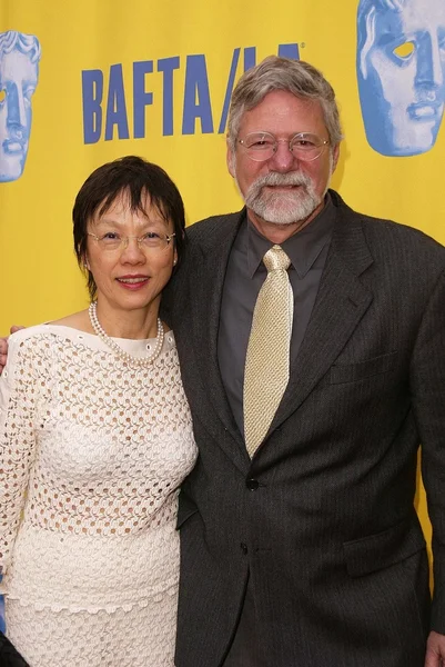 Barrie Osborne and wife — Stock Photo, Image