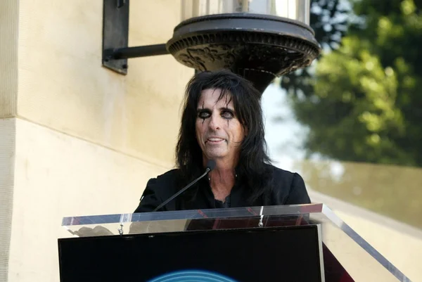 Alice Cooper'ın yıldızı hollywood Şöhret Kaldırımı — Stok fotoğraf