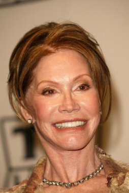 Mary Tyler Moore