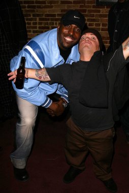 John salle ve ufak adam