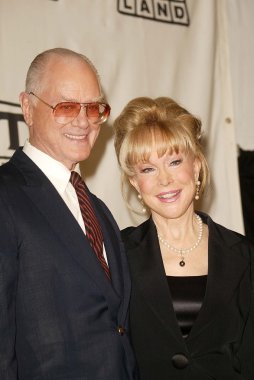 Larry hagman ve barbara eden
