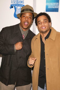 Russell Hornsby'i ve michael ealy