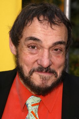 John Rhys-Davis