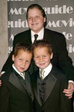 Kevin schmidt brent ve shane akraba ile