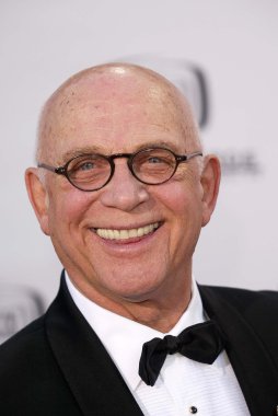 Gavin Macleod