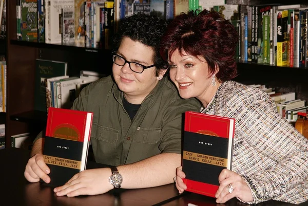 Jack osbourne en sharon osbourne — Stockfoto