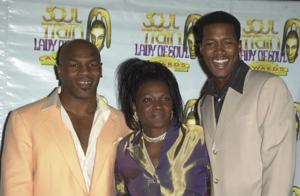 Mike Tyson, Angela Spivey and Brian McKnight — Stock Photo, Image