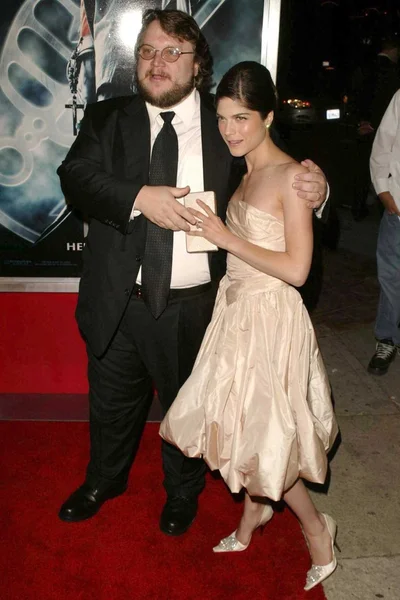 Guillermo del Toro și Selma Blair — Fotografie, imagine de stoc