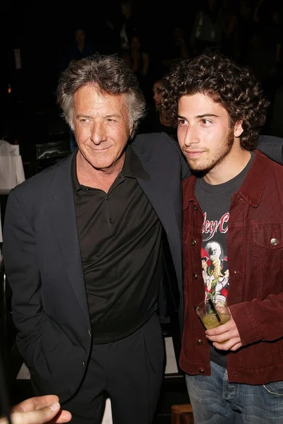 Dustin Hoffman and son Jacob — Stock Photo, Image