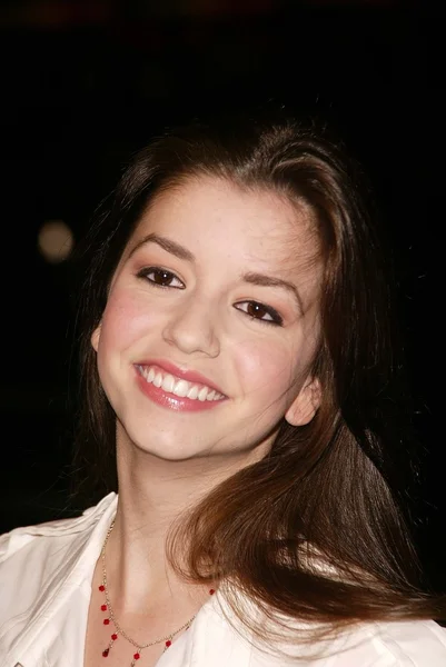 Masiela Lusha — Stockfoto