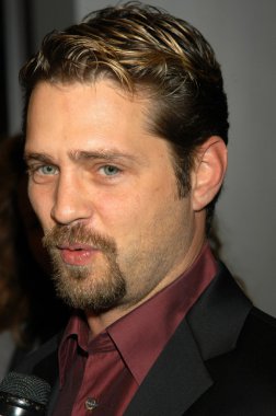 Jason Priestley