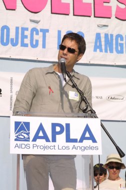 Eric Mccormack