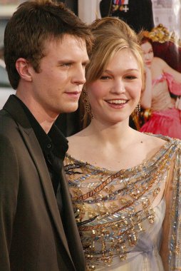 Luke mably ve julia stiles