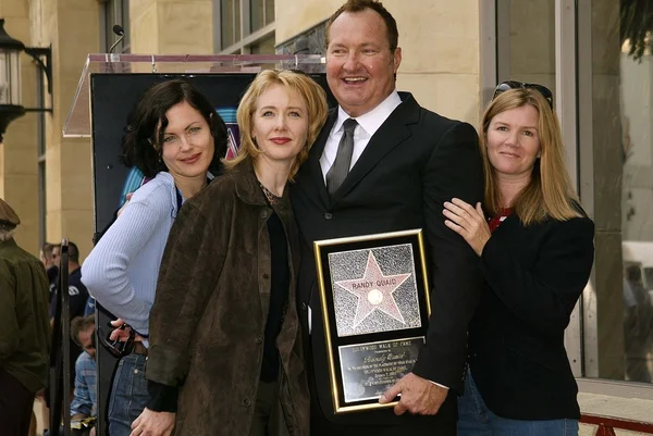 Elizabeth McGovern, Ann Cusack, Randy Quaid and Mare Winningham — Stock Photo, Image