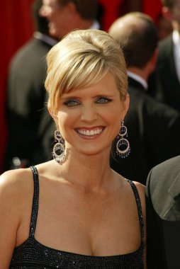 courtney thorne-smith