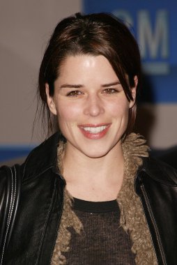 Neve Campbell