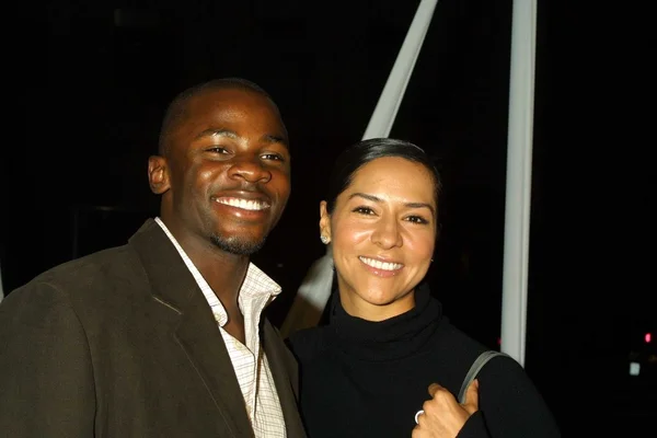 Derek Luke e a esposa Sophia — Fotografia de Stock