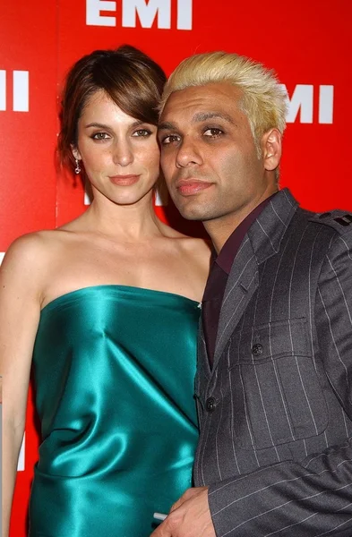 Tony Kanal y Erin — Foto de Stock