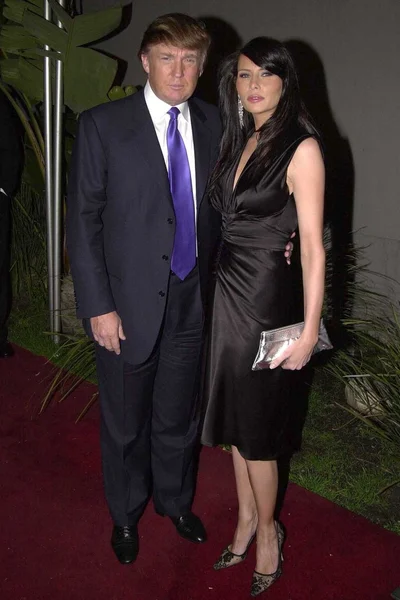 Дональд Трамп и Мелания Кнаусс — стоковое фото