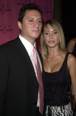 luther Brian wallos ve bobbie sue