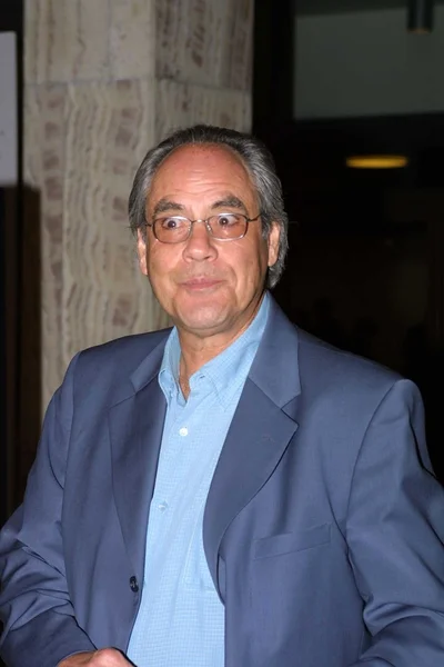 Robert Klein — Photo