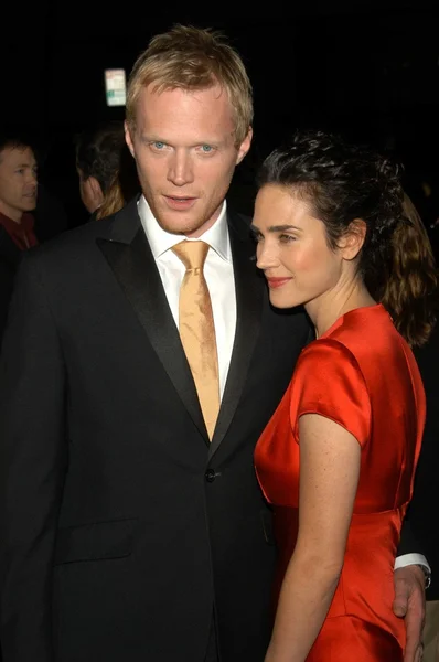 Paul Bettany and wife Jennifer Connelly — Stock Photo, Image