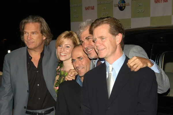 Jeff Bridges, Elizabeth Banks, Gary Stevens, Gary Ross and William H. Macy — Stock Photo, Image