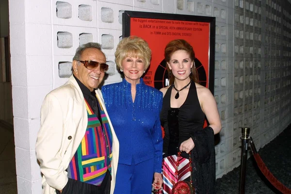 George Barris, Karen Sharpe Kramer and Katharine Kramer — Stock Photo, Image