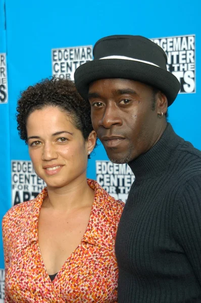 Don Cheadle and Bridgid Coulter — Stock Photo, Image