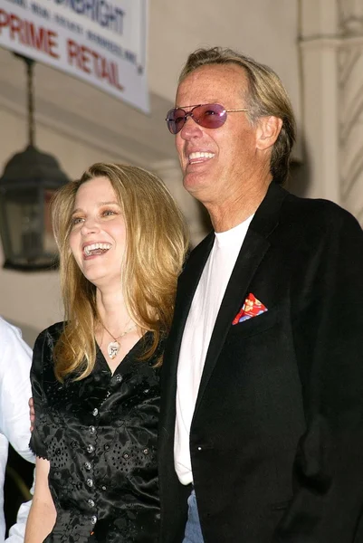 Bridget fonda och peter fonda — Stockfoto