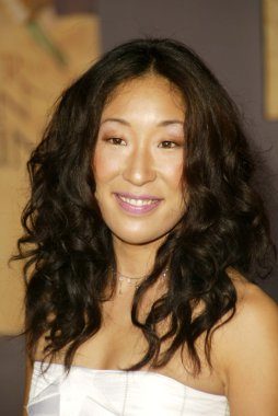 Sandra Oh