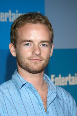 Christopher Masterson