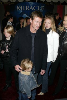 Wayne gretsky ve aile