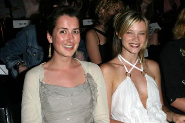 Anna getty ve amy smart