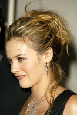 Alicia Silverstone