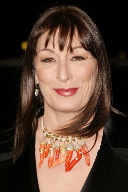Anjelica Huston