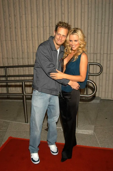 Jenny mccarthy ve kocası john asher