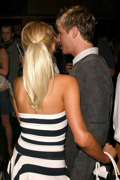 Paris Hilton e Nick Carter — Foto Stock