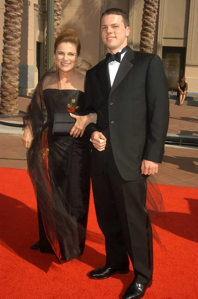 Tovah Feldshuh and son Brandon Levy — Stock Photo, Image