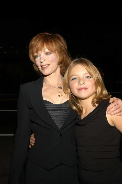 Frances Fisher with daughter Francesca — Stock Photo, Image