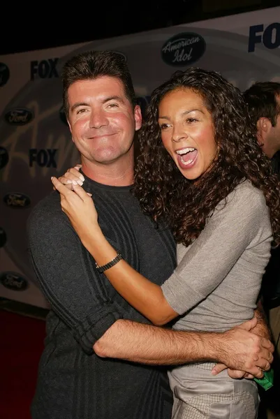 Simon cowell och terri seymore — Stockfoto