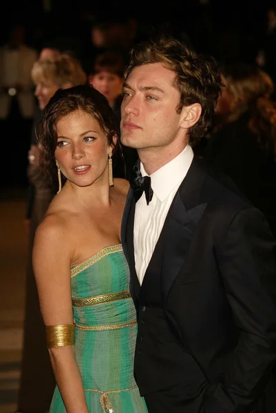 Jude Law et Sadie Frost — Photo