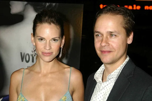 Hilary swank i chad lowe — Zdjęcie stockowe