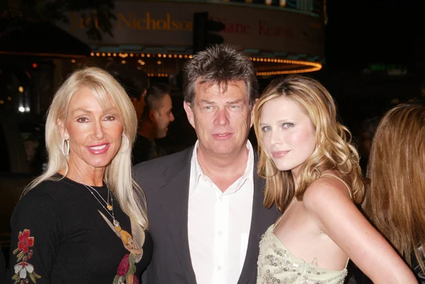 David foster, tochter sara foster und linda thompson — Stockfoto