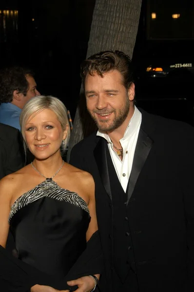 Russell crowe und frau daneille spencer — Stockfoto