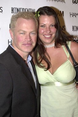 Neal mcdonough ve eşi ruve robertson