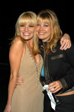 Nichole hitz ve michelle jannore