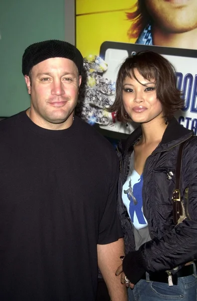 Kevin James and date — Stock Photo, Image