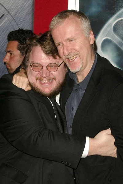 Guillermo del Toro e James Cameron — Foto Stock