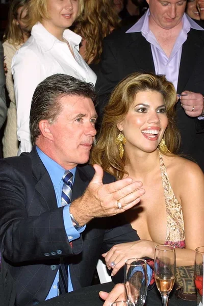 Alan Thicke and date — Stock Photo, Image